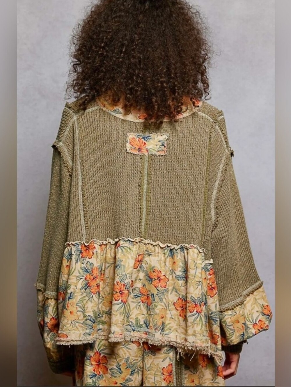 POL Olive Green V-Neck Cut & Sew Sweater Knit Patchwork with Floral Trim Sz S - Picture 4 of 5